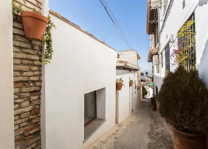 Con Terraza Y Cochera Albaycin